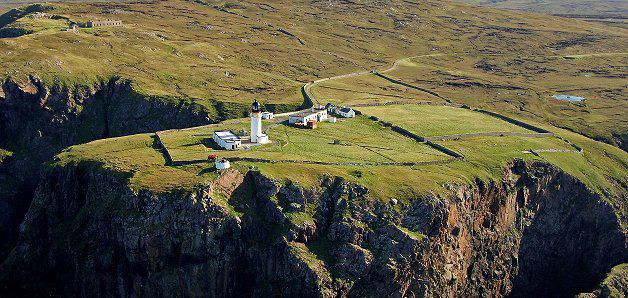 Cape Wrath,tälle majakalle järjestetään kolme