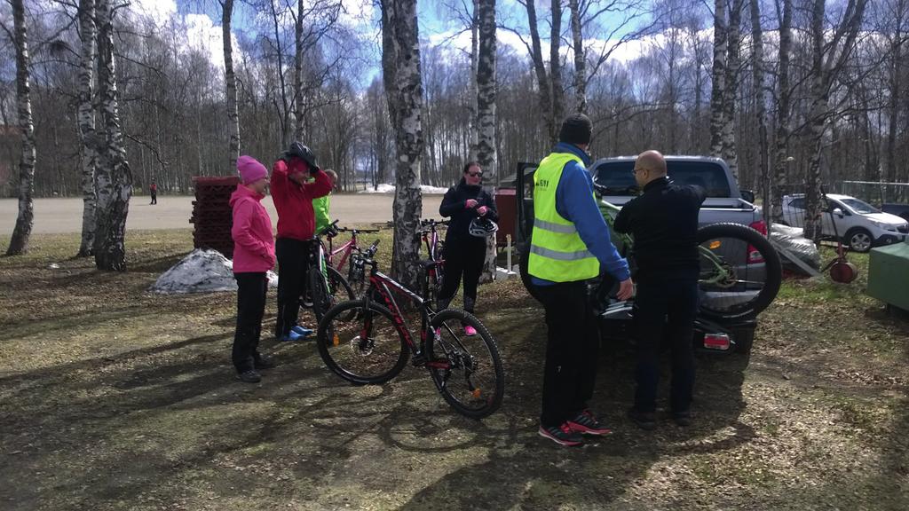 toiminnalliset ja työn minen yhteistyössä koko henkilöstön kanssa.