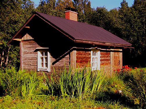 1 Ukko-Kolin Ystävät ry 15.6.2018 Kummikohteen hoito Kolin kansallispuiston Soikkelin perinnemaisemassa Suunnitelma 2018 Ystävät toteuttavat Soikkelissa kaksi hoitotalkootapahtumaa kesällä 2018.