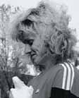 Alena Peterková (13. 11. 1960) Víťazka MMM v roku 1989 časom 2:31:28, ktorý ako traťový rekord vydržal až do minulého roku. Osobný rekord: 2:25:19 /1994 Boston 4. miesto/, vtedy 4.