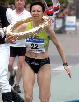 2009 Shume Hailu LEGESE ETH 2:11:36 2008 Selina CHELIMO KEN 2:34:23 5.