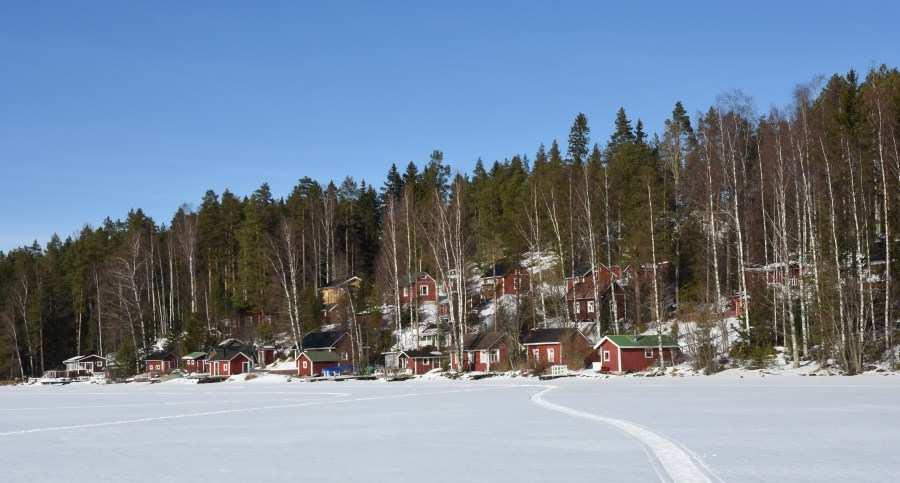 inventointialueen merkittävimmät rakennukset ja aluekokonaisuudet, joiden säilyminen on syytä turvata esim. yleis- tai asemakaavalla 90.