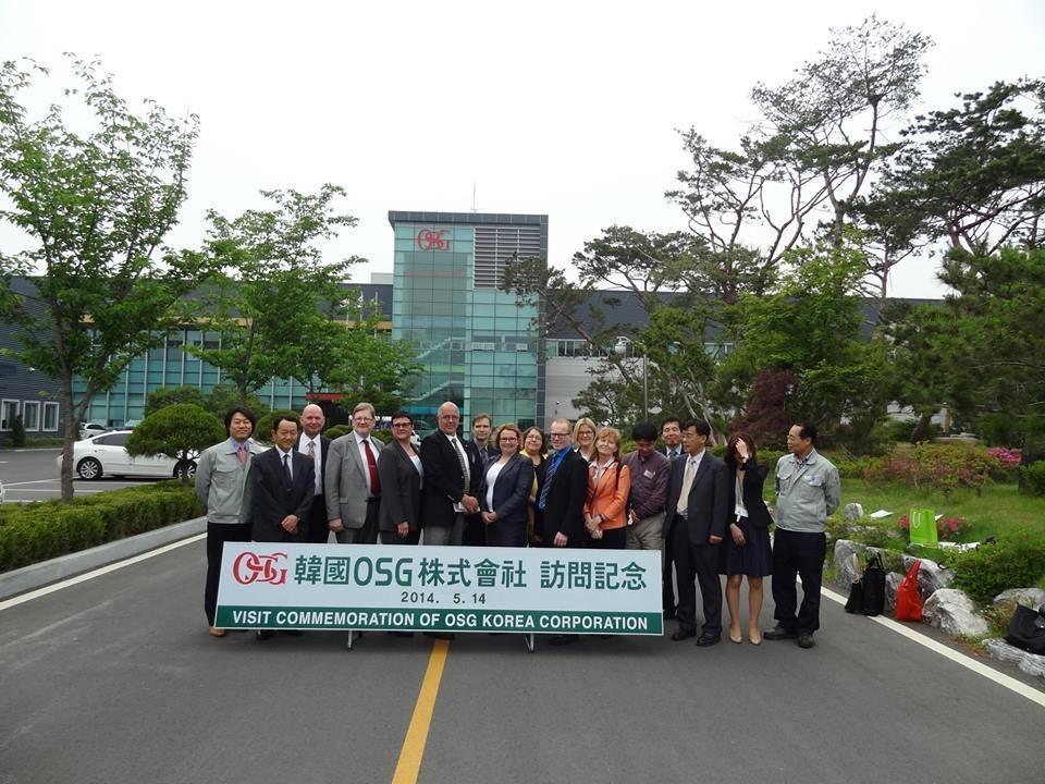 Gyeongbuk Machinery Technical High school Vain pojille tarkoitettu Master school, joka on saanut paljon palkintoja World Skills -kilpailuissa.