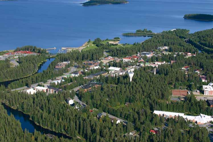 Vireä palvelukeskus Suomussalmi on Kainuun pohjoisin kunta ja Ylä-Kainuun palvelukeskus, 110 km Kajaanista pohjoiseen, 130 Kuusamosta etelään.