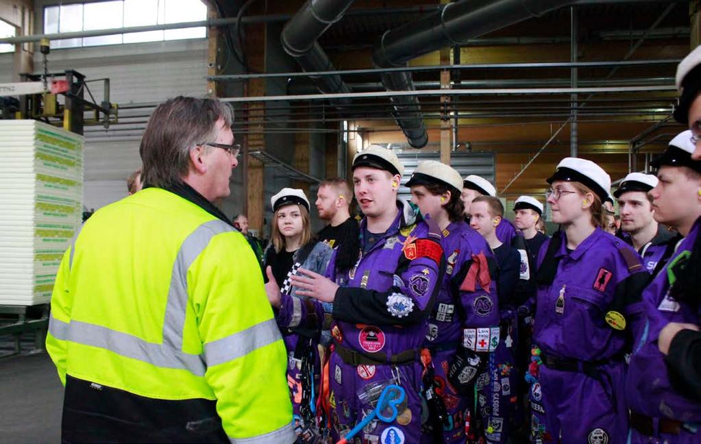 Tukea tulevaisuuteen Kilta tukee jäseniään niin opintosuunnan valinnassa kuin työllistymisessä.