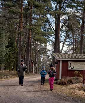 LEMMENLAAKSO JÄRVENPÄÄ Järvenpään kaupungin alueen arvokkain luontokohde on vuonna 1991 perustettu Lemmenlaakson luonnonsuojelualue Keravanjoen varrella.