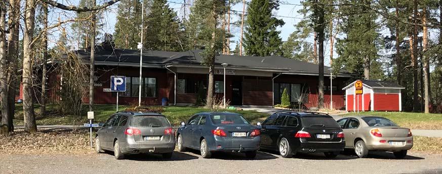 Keskimmäisessä kuvassa on
