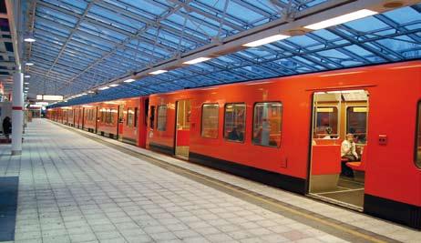 LINJAT Lähes kaikki raitiolinjat olivat Mannerheimintien ja Kaivokadun risteyksen ratatöiden vuoksi poikkeusreiteillä 30.6.- 6.7.