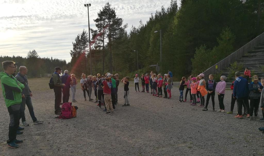 Kuksa 2/2018 10 Seikkailijoiden kauden aloituksessa Rantakylässä riitti vilinää