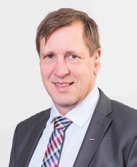 1965) toimitusjohtaja, KTM Osuuskauppa Varuboden-Osla Handelslag SOK:n hallituksen jäsen 2016- S-ryhmässä 2013- TIMO MÄKI-ULLAKKO (s.