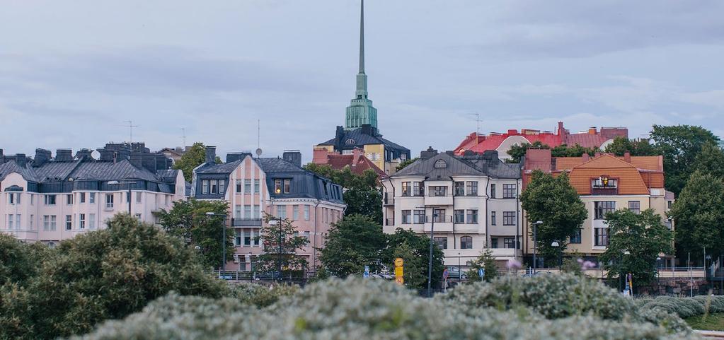 Henkilöstö ja toimipaikat S-RYHMÄN KESKEISET LUVUT 2017 2016 2015 Veroton vähittäismyynti, milj.