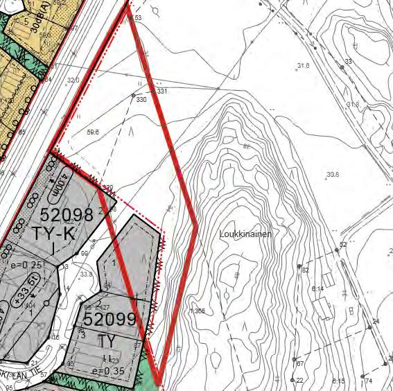 Kookkaita kuusia ja mäntyjä esiintyy erityisesti tilalla 1-365. Selvitysalueen metsän ja niityn välimaaston muutamat haavat ovat varttuvia.