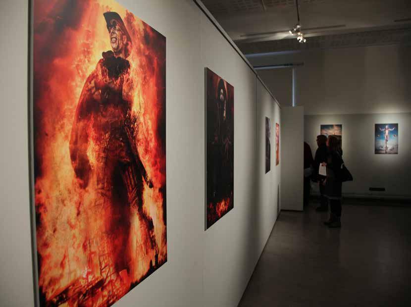 GALLERIA & STUDIO Laikun galleriatilojen näyttelyt valitaan vuosittain järjestettävän näyttelyhaun kautta. Seuraavat vapaat ajat ovat kevät-talvella 2019.