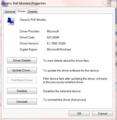 Avaa "Update Driver Software-Generic PnP Monitor (Päivitä ohjainohjelmisto - Yleinen PnP-näyttölaite)"