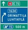 Merkkiä F2 voidaan käyttää myös risteyksessä.