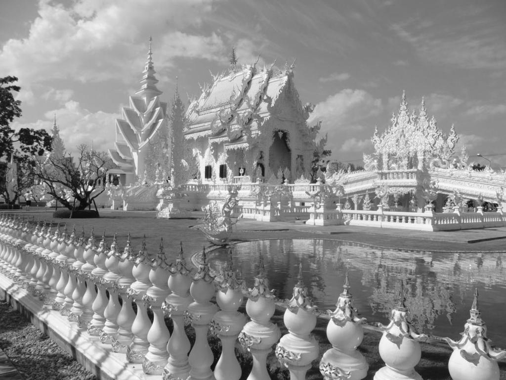 RANNANTAIKAA... Numero 1 2013 HELMIKUU Sivu nro 5 The White Temple, Chiang Rai tava!