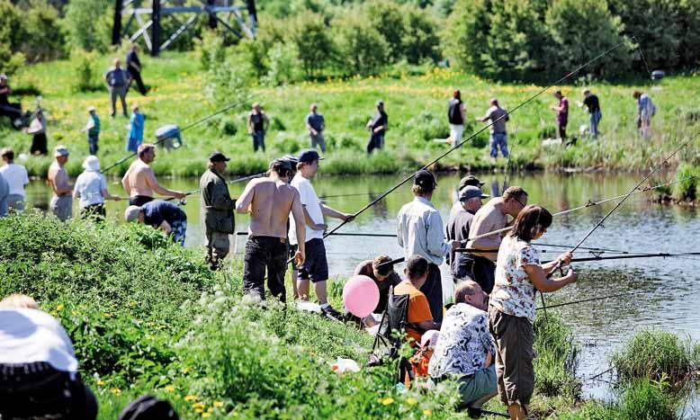 + Alueelliset tapahtumat lisäävät alueiden tunnettuutta. Mätäjoki-Festivaalissa Kannelmäessä on mahdollista onkia Liikuntaviraston Mätäjokeen laskemia lohia.