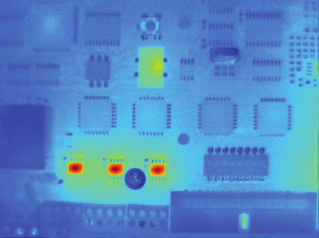 Piirilevyjen lämpökuvioiden arvioiminen suunnittelun parantamiseksi Fluke TiX5XX-lämpökameroita voidaan käyttää piirilevyjen testaamiseen kehityksen ja valmistuksen jokaisessa vaiheessa.