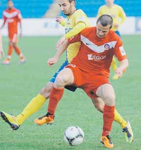 AS TRENČÍN VOLEŠÁK ČÖGLEY DA SILVA KLEŠČÍK HOLÚBEK ŠTEFÁNIK BAEZ MAZAN MONDEK ADI WILLIAM Tréner ĽUBOŠ NOSICKÝ ROZHODCOVIA: Artur Soares - Rui Tavares, Ricardo Santos (Portugalsko).