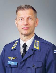 Ilmavoimien komentajan tervehdys Suomen ilmavoimat 100 vuotta Suomen ja suomalaisen yhteiskunnan puolustusta ilmassa.