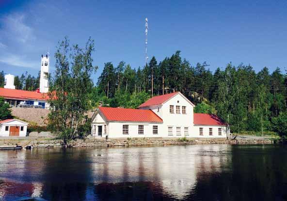 Elvingin tornin näköalatasanne, Lions Club Valkeala/Vekara Yli 20-metrinen näköalatorni tarjoaa huikeat näköalat Repoveden kansallispuiston ylle. Avoinna la-su klo 11-18 Aikuiset 2 / 7-12-v.