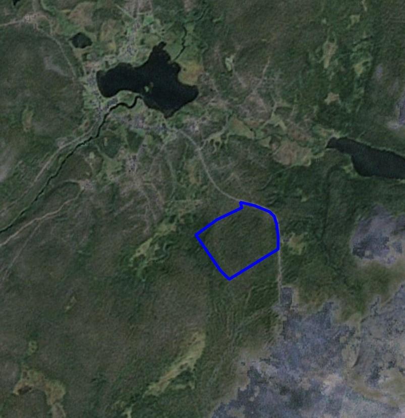 - 23 kerrosluku rajataan kaikissa tapauksissa maksimissaan kahteen ja maaston niin edellyttäessä tulee rakentaa maanpäällinen kellarikerros, jolloin sen yläpuolelle sallitaan vain