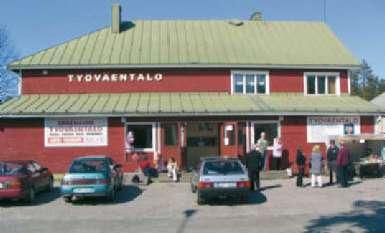 SIMO OIKARINEN Ämmänsaaren työväentalo on ollut sen rakentamisesta vuodesta 1953 saakka vilkas seurapaikka.