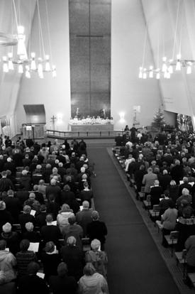 30: puheita, runoja, musiikkia. Reilusti Evankelinen Yhdistyksen tilannekatsaus klo 16: Pekka Knuutti Tervetuloa! Varaa aika kalenteriisi. Evankeliset kesäjuhlat Kauhajoella 1.-2.8.