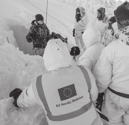 Claus Lindroos ja Veera Parko Humanitaarinen apu ja kansainvälinen pelastustoiminta keskeinen instrumentti kun kriisi iskee OSA 2 Ympäri Eurooppaa tulleita kansainvälisen pelastuksen asiantuntijoita