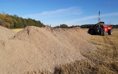 Hiveniä tarpeeseen Maan kautta: Rakeiset lannoitteet Myös