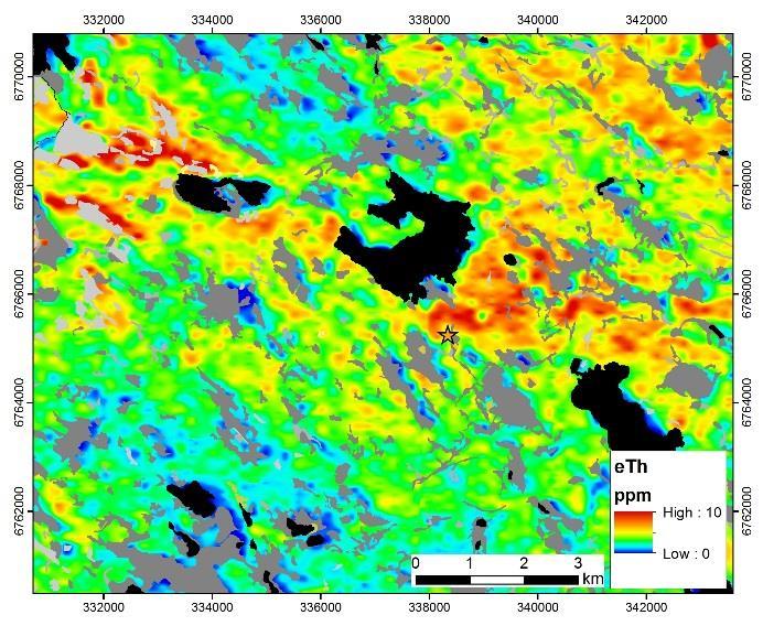 GEOLOGIAN TUTKIMUSKESKUS 96/2016 3 31.12.2016 kaikissa komponenteissa huomattavasti korkeampi kuin intruusion eteläosassa. Kairauskohde sijaitsee voimakkaammin säteilevän alueen eteläreunalla.