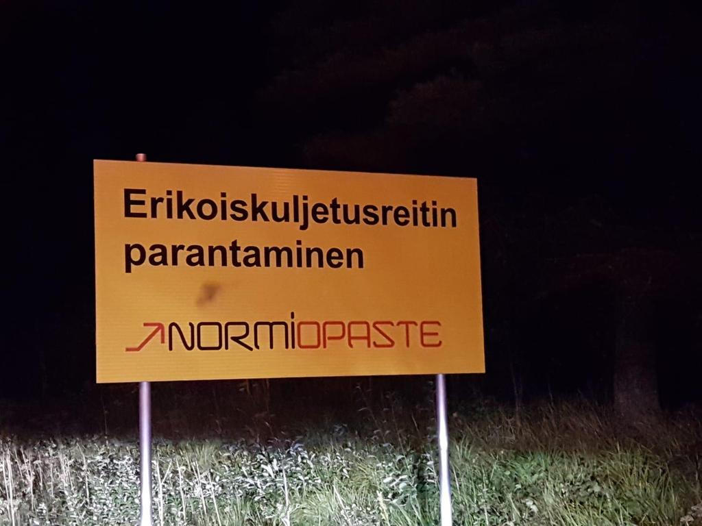 ERIKOISKULJETUSREITTIEN