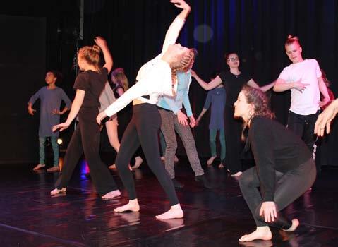 Teatteri KesäHeinä 0 Hiijen