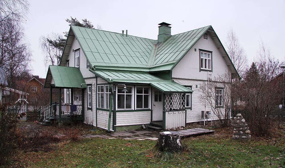 49 Kuvia ja piirustuksia: Rakennuksen monimuotoinen