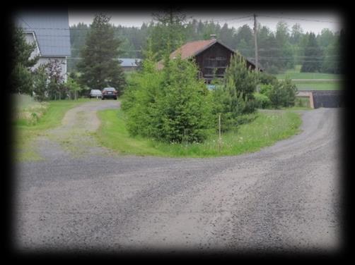 Tieoikeuden haltija (tieosakas) Tieoikeus on kiinteistökohtainen, ei henkilökohtainen Tieoikeus on kiinteistön pysyvä osa, oikeus seuraa kiinteistökaupassa mukana Omistajan veroinen on pysyvän tai