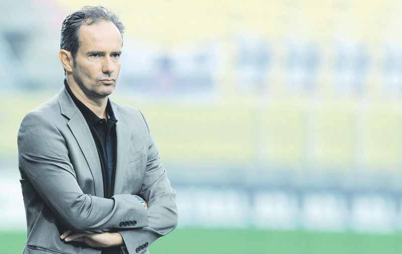 10 Karol Marko FUTBAL streda 7. 1.