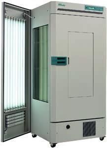 Termaks-olosuhdekaapit, KB 8000 F- ja FL-sarja Termaksin entistäkin suorituskykyisemmät ja energiaa säästävämmät 8000-sarjan olosuhdekaapit ovat helppoja käyttää ja ohjelmoida.