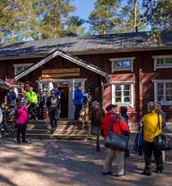 Lasten kanssa Jeturkastin kierros (4,6 km) tarjoaa helpon maaston lasten kanssa kulkemiseen.