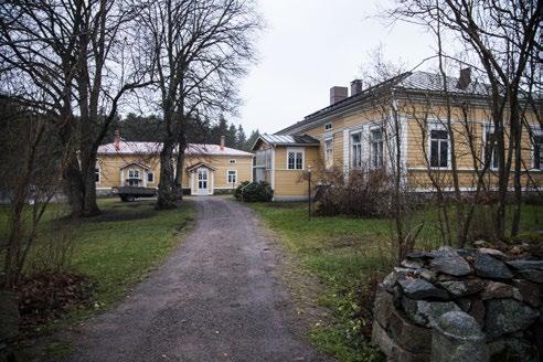 artikkeli s.16 JouluTaika elää verkossa! Seuraa Porvoon joulutunnelmia ja tapahtumia osoitteessa www.joulutaika.fi tuulet www.joulutaika.fi www.tuulet.fi 8.