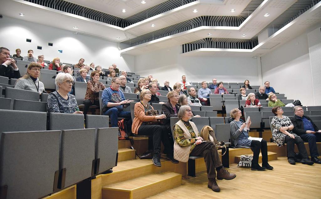 Tapahtuman teeman mukaisesti esitelmissä kerrottiin sisällissotaan liittyvistä lähteistä sekä valkoisista että punaisista.