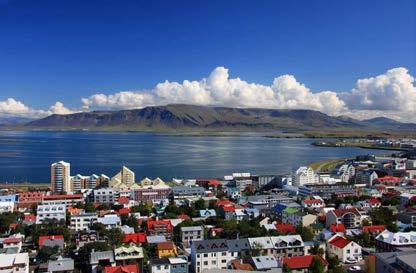 hotellimajoitusta yhden ja kahden hengen huoneissa (Island Hotel *** Reykjavik) ja aamiaista, kaikki ilmoitetut retket ja yritysvierailut,