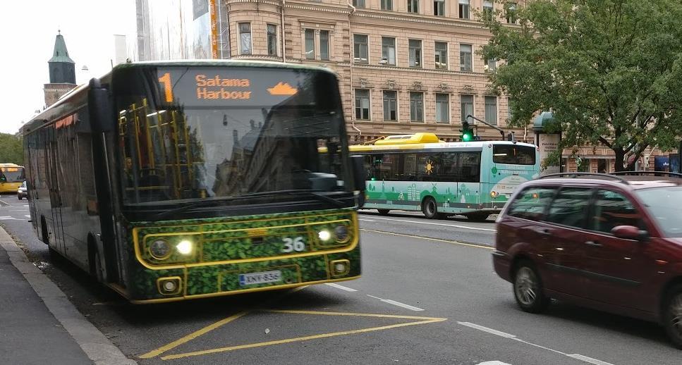 Minibusseja, 2-akselisia busseja ja nivelbusseja on saatavana sähköisenä. Sähköbussit eivät poikkea pituudeltaan, leveydeltään, painoltaan tai matkustajakapasiteetiltaan perinteisistä dieselbusseista.