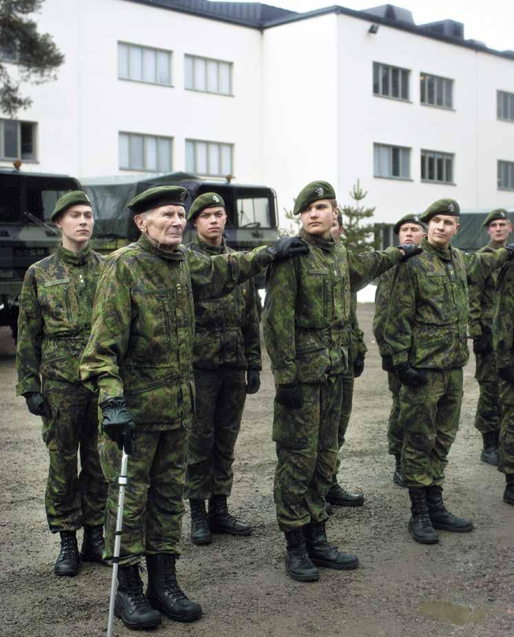 SOTAINVALIDI GUNNAR KOTIRANTA SOTAINVALIDI GUNNAR KOTIRANTA Sotainvalidi Gunnar Kotiranta onnistui jättämään sodan kokemukset taakseen ja on viettänyt hyvän elämän.