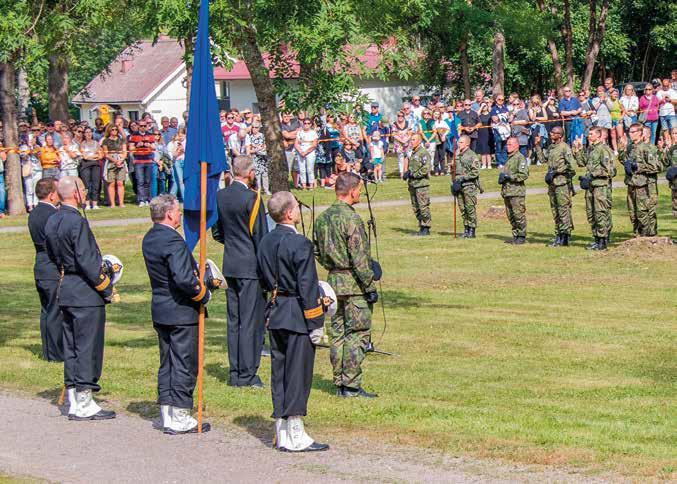 Tapahtumat Lähes 150 Rannikkoprikaatin Meritiedustelukomppanian alokasta antoi sotilasvalan Loviisassa.