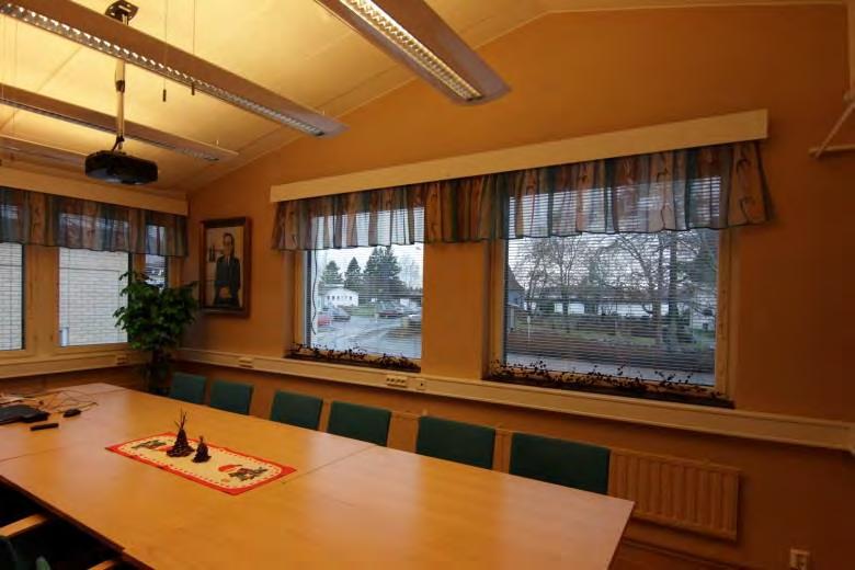 FCG SUUNNITTELU JA TEKNIIKKA OY Rakennusinventointi 15 (17) Rakennuslomake 28.12.2015 Mainiemi etelä 431-1-25 Mainiemi etelä. 2. Länsipäädyn iso taukohuone.