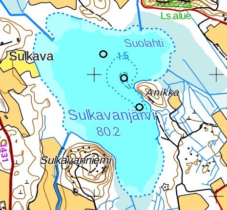 5.4 Sulkavanjärvi Pinta-ala 96 ha Suurin syvyys 3,2 m Keskisyvyys 0,63 m Tilavuus 0,97 milj. m 3 Rantaviiva 4,6 km Kuva 31. Sulkavanjärvi. Näytepaikat; pohjoisin Suolahti 2, keskellä oleva Syvänne 3 ja eteläisin Anikka 1 on merkitty karttaan ympyröillä.