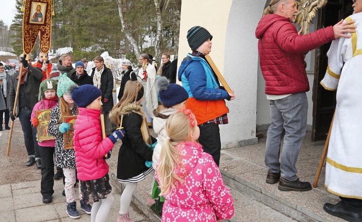 OLI TÄYNNÄ TOIMINTAA Nuoriso-