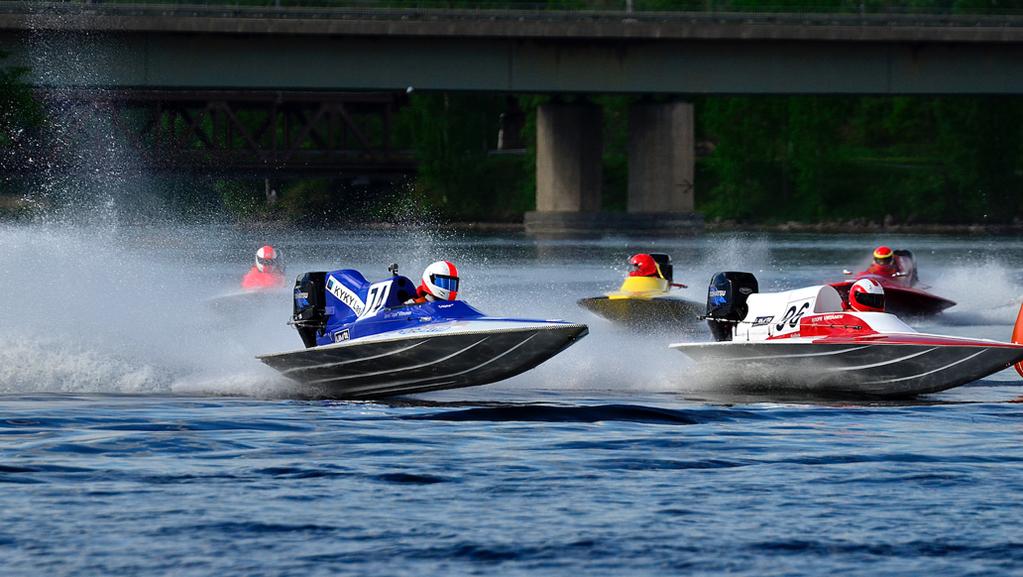 Heimo Hellsten NOPEUSKILPAILU Kesällä 2017 Suomessa järjestettiin kaksi kansainvälistä arvokilpailua: GT15 MM ja F4 MM GP Imatralla.