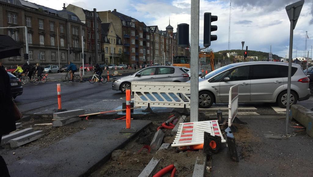 Århus, Tanska Raitiotien rakennustyömaan viimeistelytöitä 14.9.