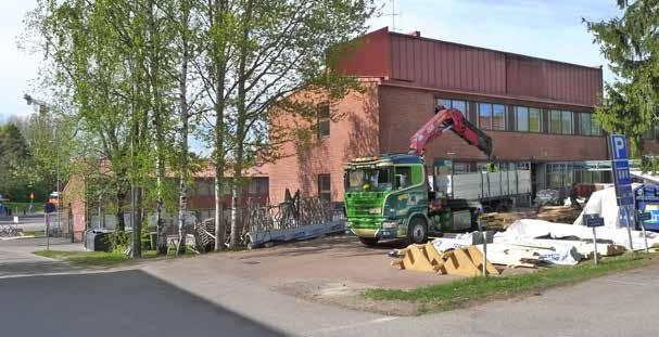 Aalto-yliopiston arkkitehtiosaston paja.